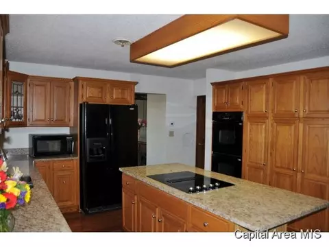 5 Orchard Ln, Springfield, IL 62712 photo 5