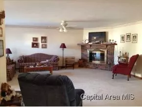 4014 Thornbrook, Springfield, IL 62711 photo 2