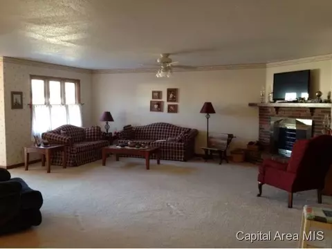 4014 Thornbrook, Springfield, IL 62711 photo 3