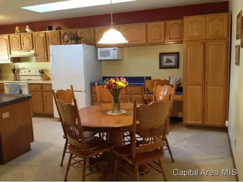4014 Thornbrook, Springfield, IL 62711 photo 5