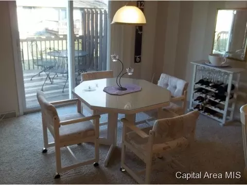 3204 Sequoia, Springfield, IL 62712 photo 6
