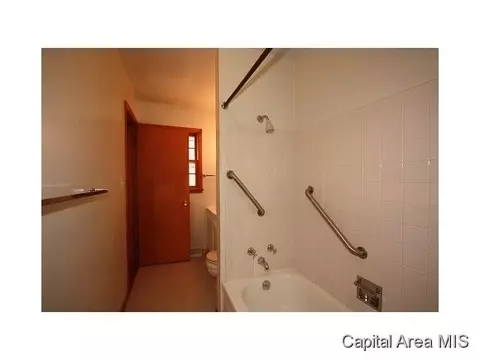 1917 N 24th, Springfield, IL 62702 photo 17