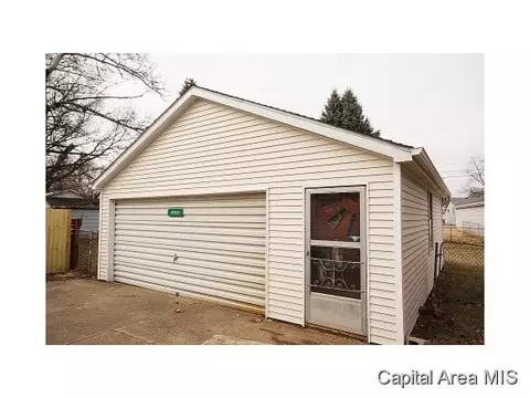 1917 N 24th, Springfield, IL 62702 photo 3