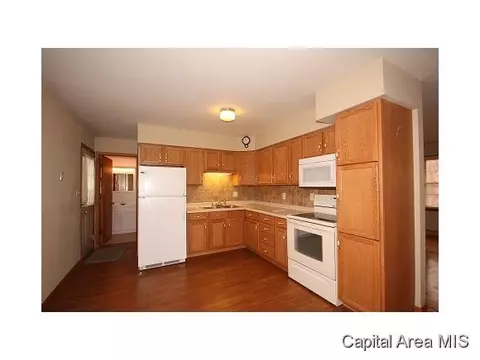 1917 N 24th, Springfield, IL 62702 photo 8