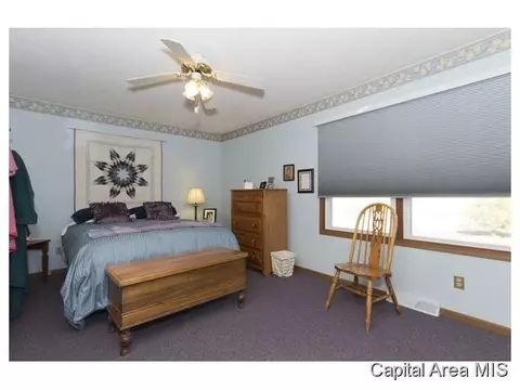 123 Agustus Ln, Springfield, IL 62703 photo 11