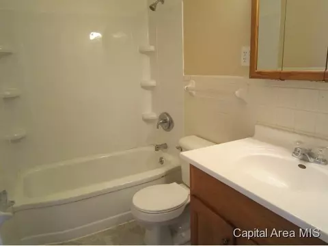 2006 Grant St, Springfield, IL 62703 photo 8