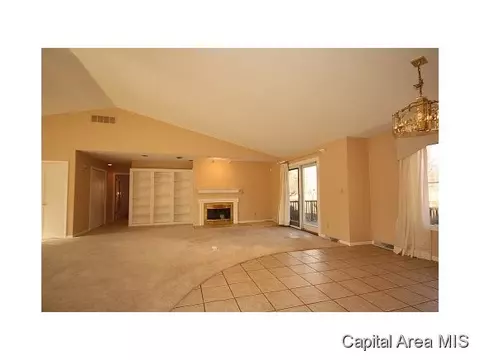 2513 Cherry, Springfield, IL 62704 photo 3