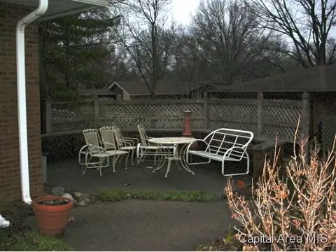 2324 Sylvan, Springfield, IL 62704 photo 24