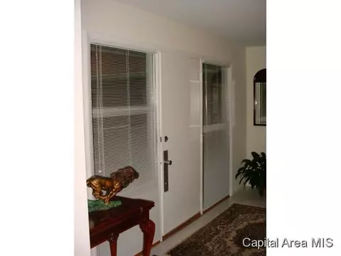 2324 Sylvan, Springfield, IL 62704 photo 11