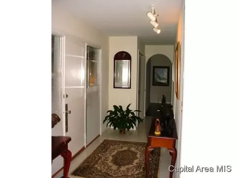 2324 Sylvan, Springfield, IL 62704 photo 10