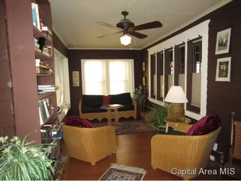 919 S 8th, Springfield, IL 62703 photo 3