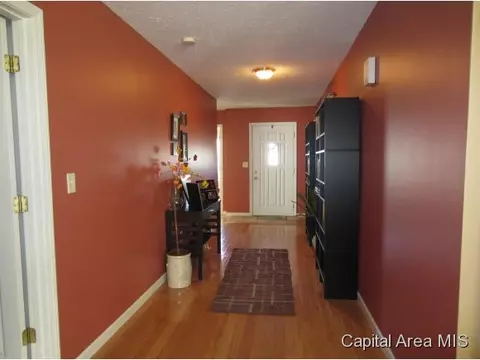 4422 Harvard Dr, Springfield, IL 62712 photo 5