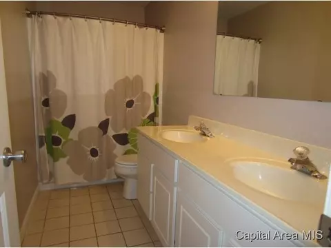4422 Harvard Dr, Springfield, IL 62712 photo 8