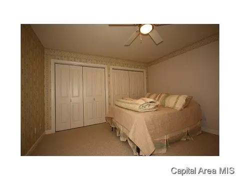 4214 Mcgregor, Springfield, IL 62711 photo 18