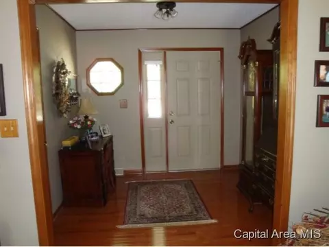 18 Sarah, Springfield, IL 62703 photo 4