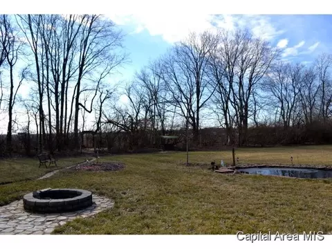 1000 Post Rd, Springfield, IL 62712 photo 3