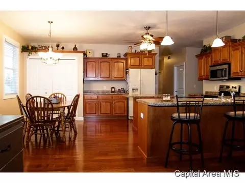 4904 Eden, Springfield, IL 62711 photo 8