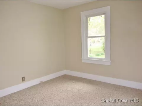 1500 S State, Springfield, IL 62704 photo 5