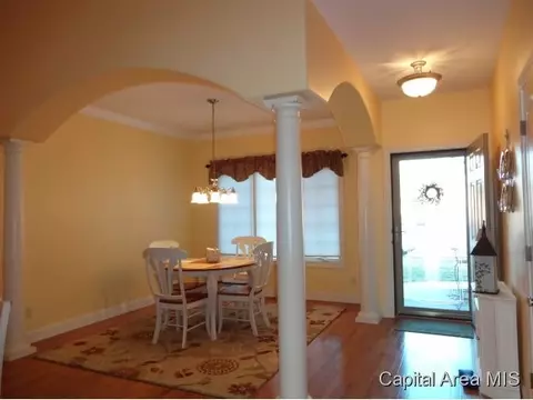 465 Elle, Springfield, IL 62711 photo 4