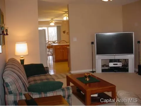 2204 Cormorant Dr, Springfield, IL 62711 photo 3