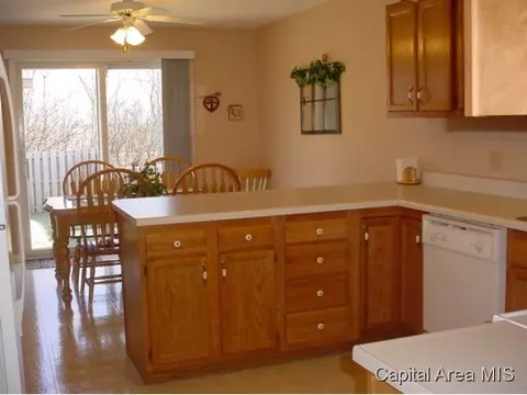2204 Cormorant Dr, Springfield, IL 62711 photo 6
