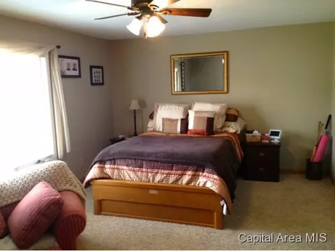 218 W Raylots, Spaulding, IL 62561 photo 11