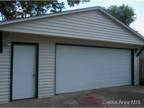 2428 Griffiths, Springfield, IL 62702 photo 9