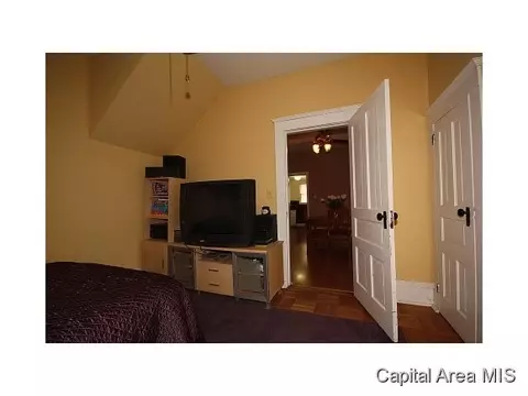 405 Elm, New Berlin, IL 62670 photo 21