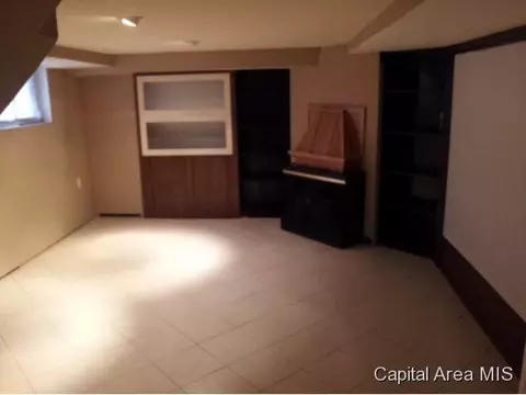 607 S Douglas, Springfield, IL 62704 photo 17
