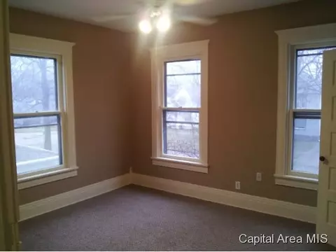 607 S Douglas, Springfield, IL 62704 photo 7