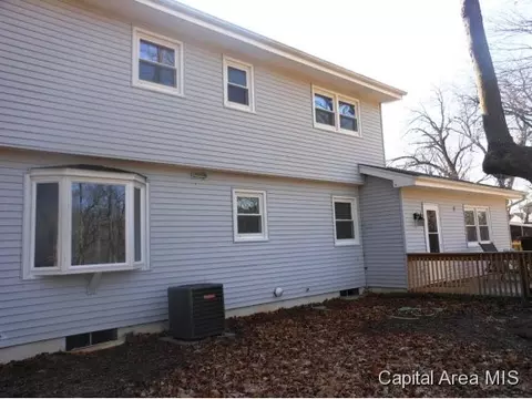 919 Wythe Rd, Springfield, IL 62702 photo 3