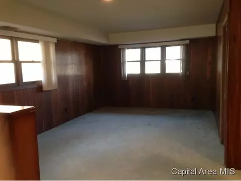 2405 Wiggins, Springfield, IL 62704 photo 14
