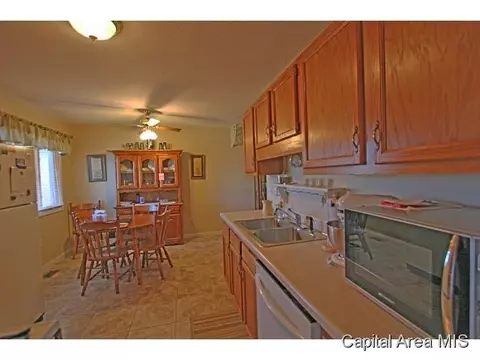4423 Venetian, Springfield, IL 62703 photo 4