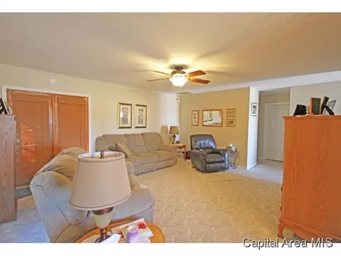 4423 Venetian, Springfield, IL 62703 photo 6