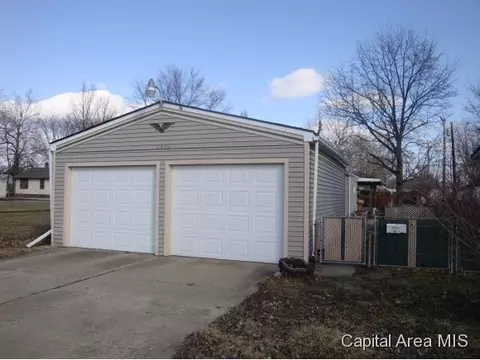 1416 N 15th, Springfield, IL 62702 photo 2