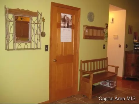 2815 Dryden, Springfield, IL 62711 photo 4