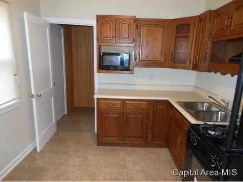 320 N Lincoln, Springfield, IL 62702 photo 13