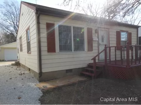 320 N Lincoln, Springfield, IL 62702 photo 3