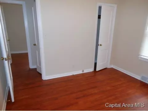 320 N Lincoln, Springfield, IL 62702 photo 10
