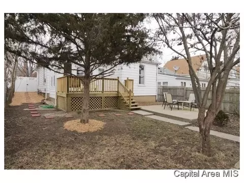 1632 W Monroe, Springfield, IL 62704 photo 14
