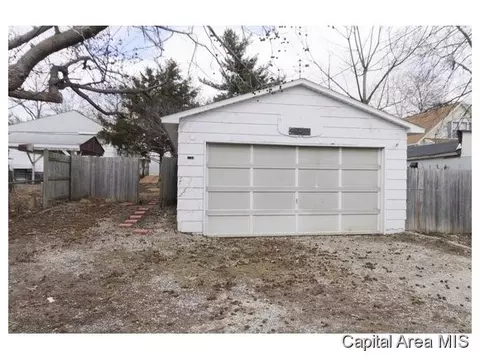 1632 W Monroe, Springfield, IL 62704 photo 19