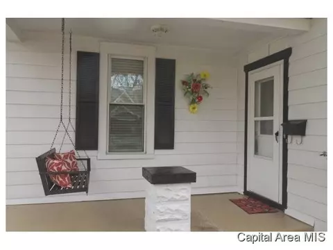 1632 W Monroe, Springfield, IL 62704 photo 2