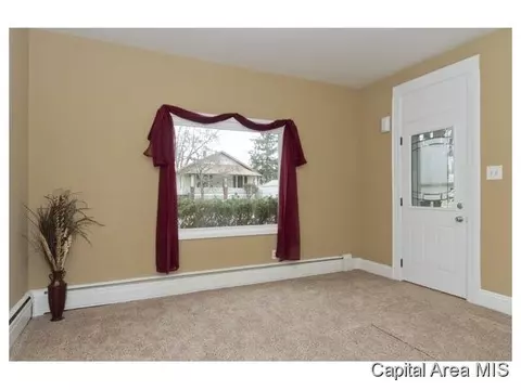 1632 W Monroe, Springfield, IL 62704 photo 3
