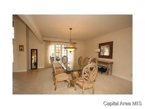 1604 Seton, Springfield, IL 62704 photo 13