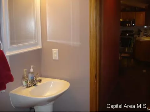 613 E Walnut, Chatham, IL 62629 photo 8