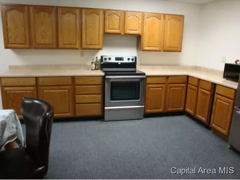 8090 Little Eagle Dr, Springfield, IL 62712 photo 17