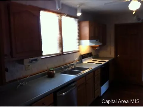 1107 Gregory Rd, Winchester, IL 62694 photo 9