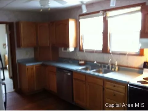 1107 Gregory Rd, Winchester, IL 62694 photo 7