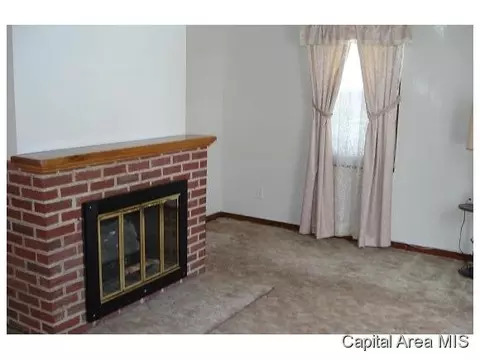 1825 N 20th, Springfield, IL 62702 photo 5