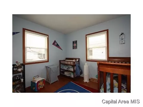 2409 E Kys, Springfield, IL 62702 photo 17